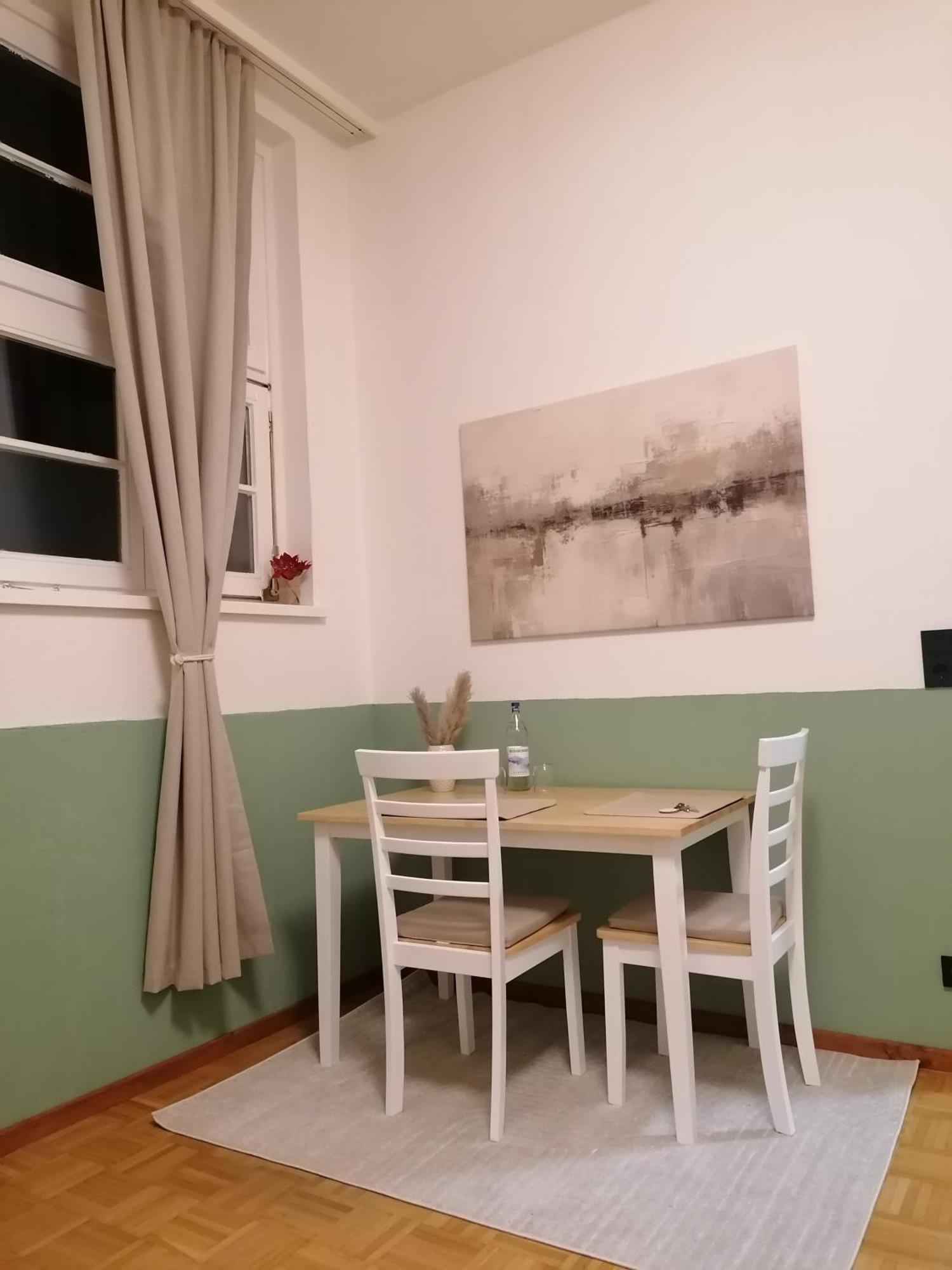 Apartment Dehn In Goslars Altstadt I Stylistisch Mit Parkmoeglichkeiten *